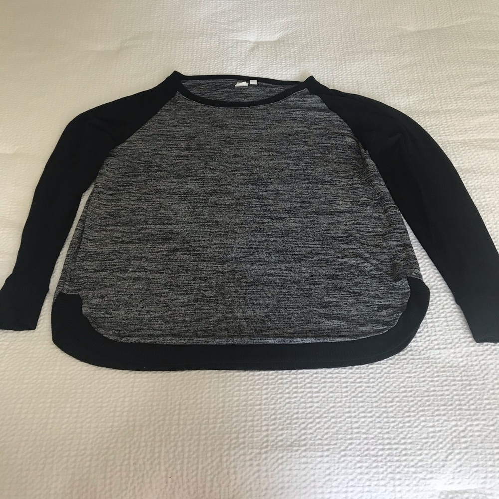 GAP lightweight sweater.